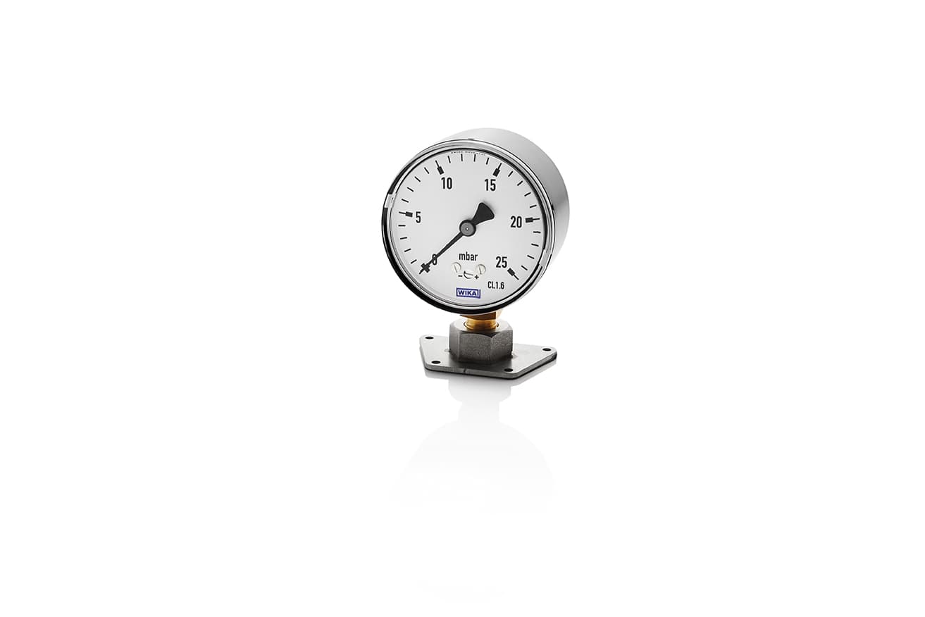 Pressure gauge (manometer)